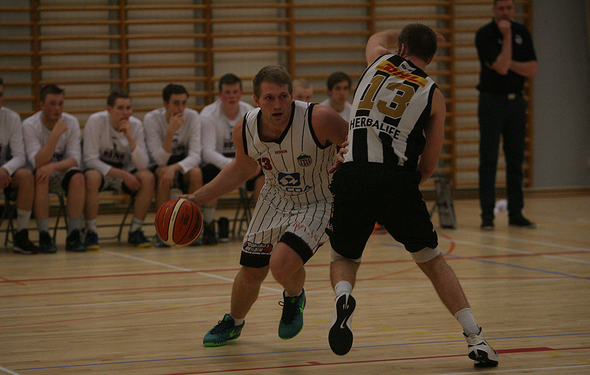 karfa hottur kr nov15 atli 0162 web