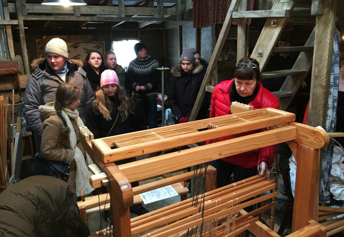 husmaedraskolinn i fortitude2