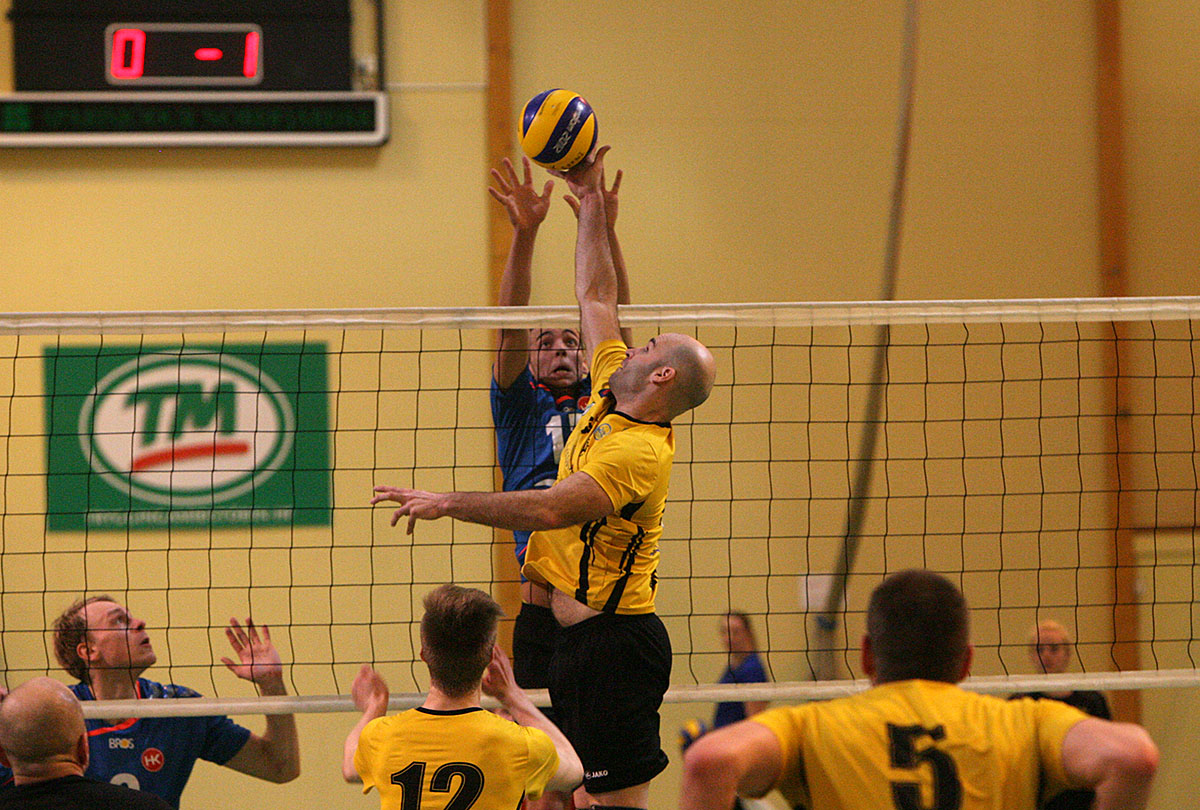 Blak Throttur Hk Kk April16 0038 Web