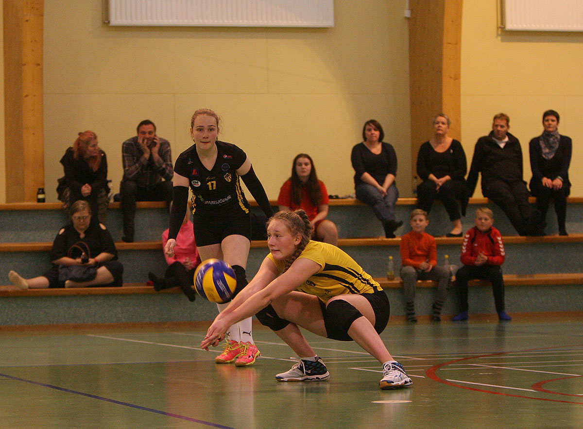 Blak Throttur Stjarnan Kvk 20161002 0103 Weg