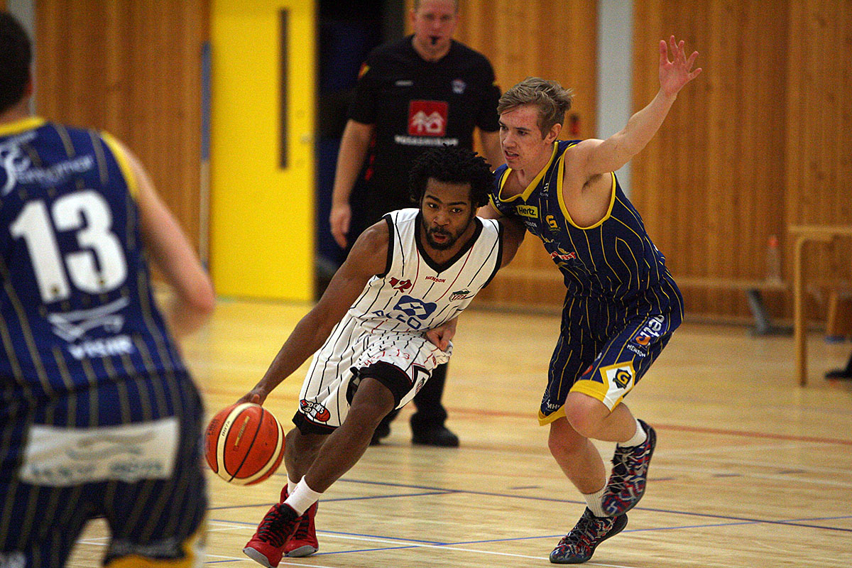 Karfa Hottur Umfg 20160114 0163 Web