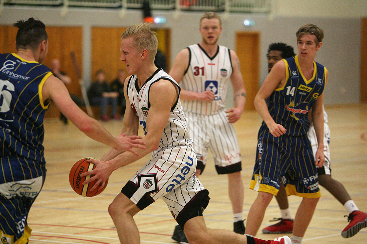 Karfa Hottur Umfg 20160114 0269 Web