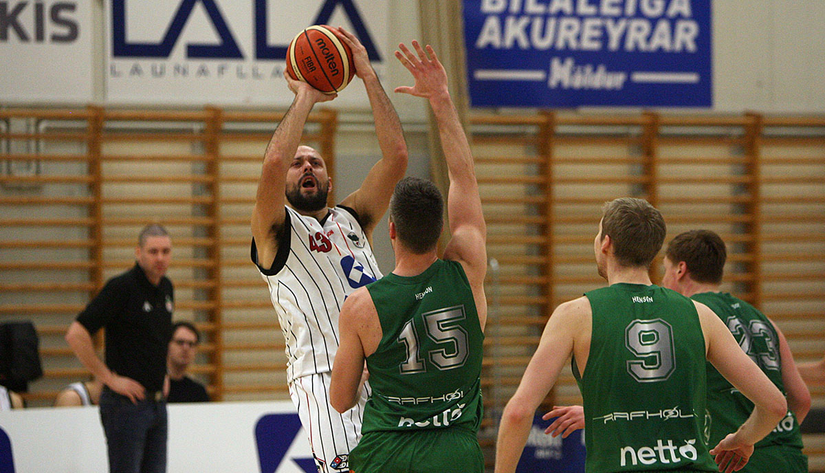 Karfa Hottur Njardvik Jan15 0237 Web